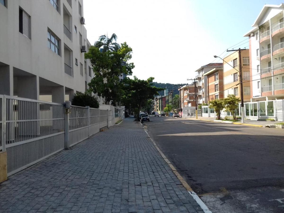 A 250M Da Praia Da Enseada Γκουαρούχα Εξωτερικό φωτογραφία